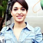 hyderabad-times-film-award-for-best-actor-female-tamannah_8-11