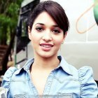 hyderabad-times-film-award-for-best-actor-female-tamannah_8-17