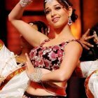 tamanna-at-cinemaa-awards-4